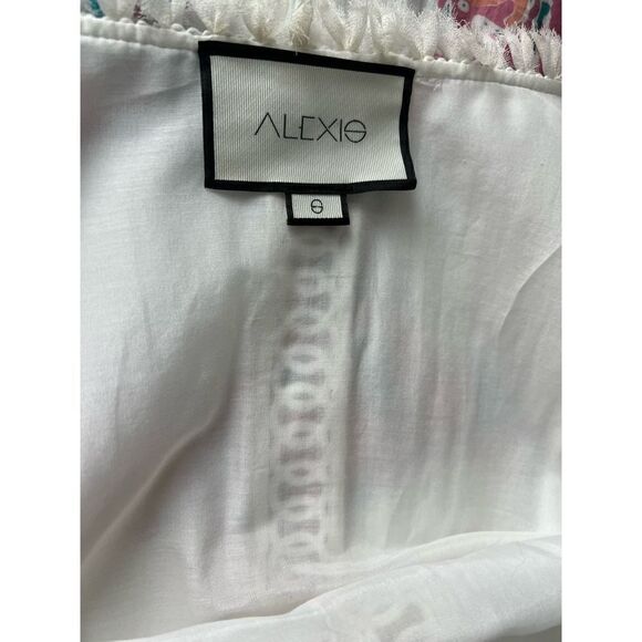 Alexis White Top Lace Details Ruffle Sleeve And Front Opening Size S MSRP $350 - Picture 7 of 9